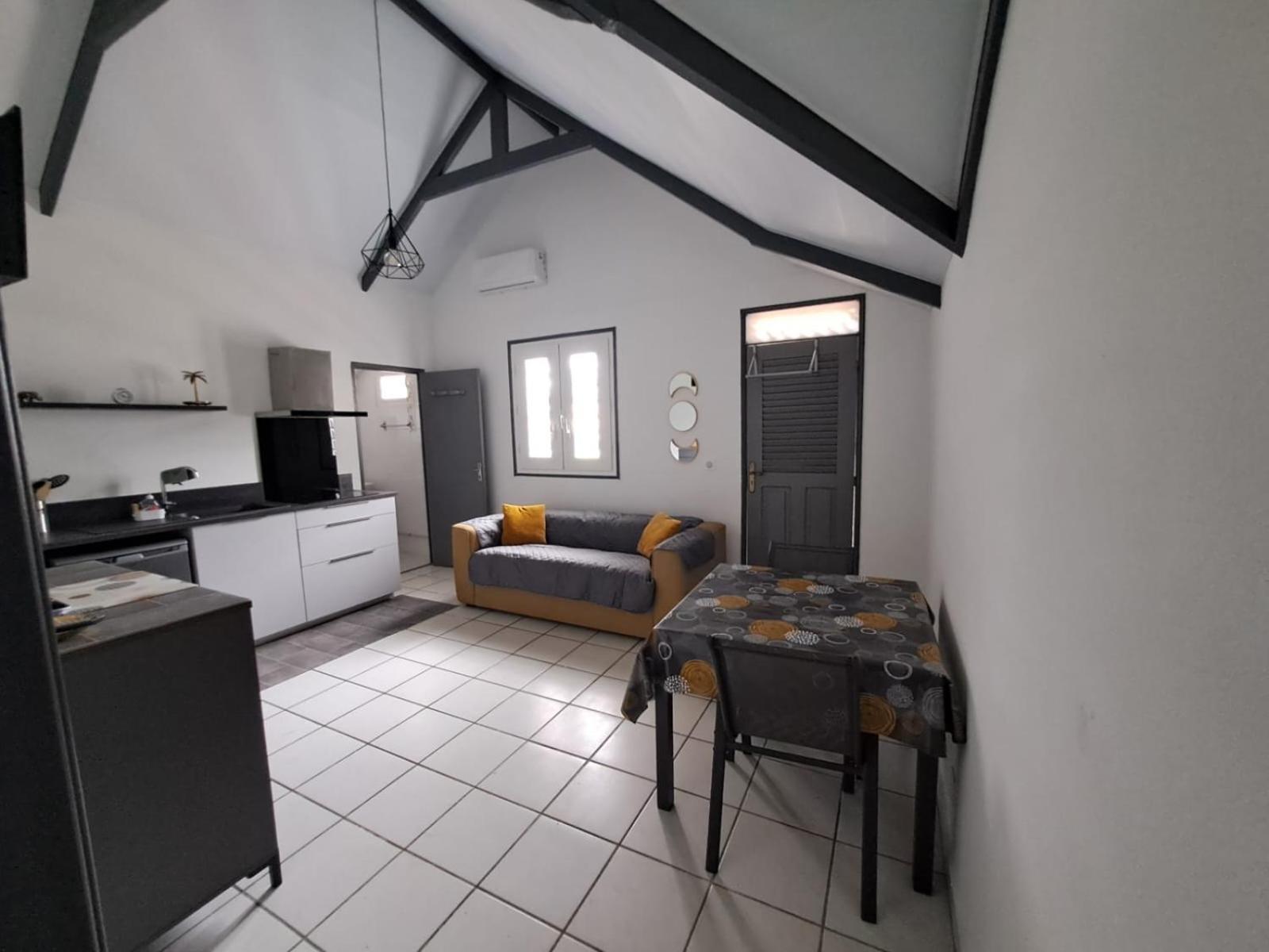 Studio Myla2Jo Camp de Remire Luaran gambar